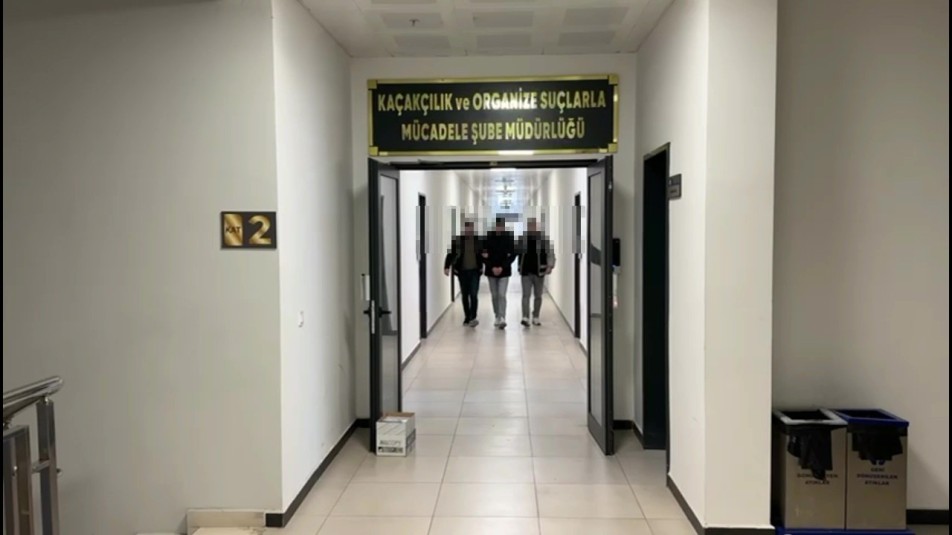 15 Temmuz hain darbe girişiminde aktif rol alan ve hakkında müebbet hapis cezası bulunan ihraç...