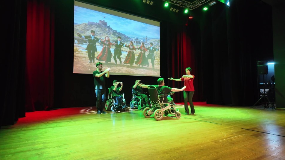 Engel Tanımayan Dans: 7 Aylık Emek Muhteşem Bir Gösteriyle Taçlandı