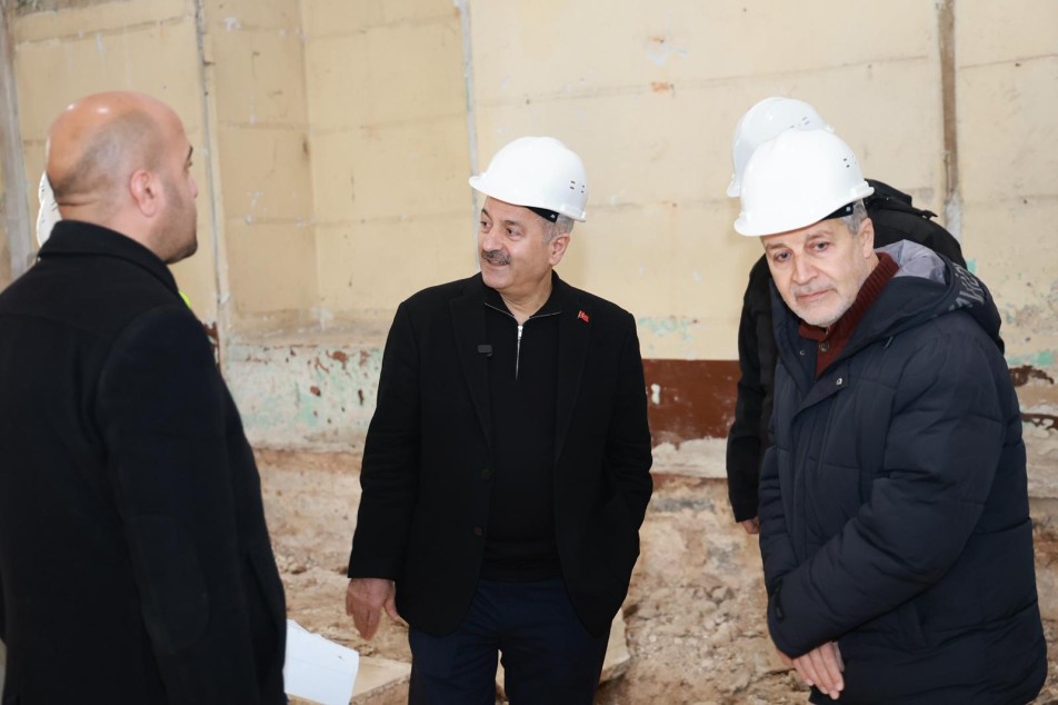 Gebze’nin 500 Yıllık Mirası Ayağa Kalkıyor: Tarihi Çarşı Hamamı’nda Restorasyon Mesaisi