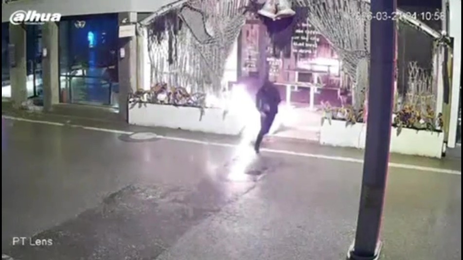 İzmit'te İş Yeri Kundaklama Operasyonu: 2 Şüpheli İstanbul'da Yakalandı