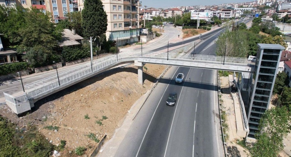 Kocaeli Büyükşehir Belediyesi, Eskihisar Feribot Yolu üzerindeki yaya üst geçidinde bulunan asansörü bakım ve onarım...