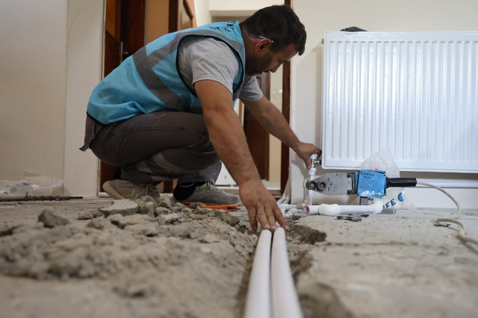 Kocaeli'nin Dilovası ilçesinde, hava kalitesini artırmak amacıyla başlatılan proje kapsamında, gelir seviyesi düşük 300 haneye...