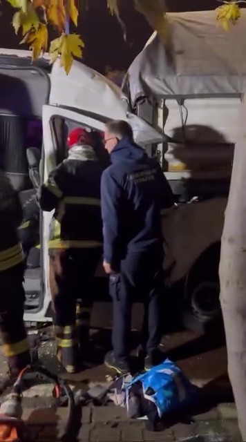 Organize Sanayi Bölgesi’nde meydana gelen kazada minibüsteki 8 işçi ile sürücü yaralanarak hastaneye kaldırıldı. Dilovası...