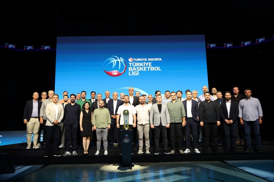 Türkiye Basketbol Ligi'nde mücadele edecek Çayırova Belediyesi, 2025-2026 sezonuna evinde Darrüşafaka Lassa maçıyla start verecek....