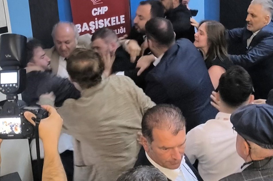 CHP Başiskele’de Kongre Kavgası Yargıya Taşındı: "Öldürmeye Teşebbüs" Suçlaması