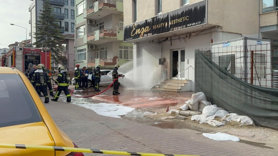 İzmit’te Doğal Gaz Kutusu Patladı