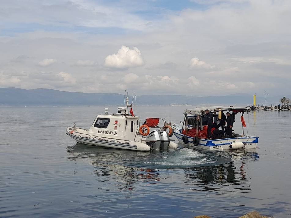 Karamürsel'de Kaçak Midye Alarmı