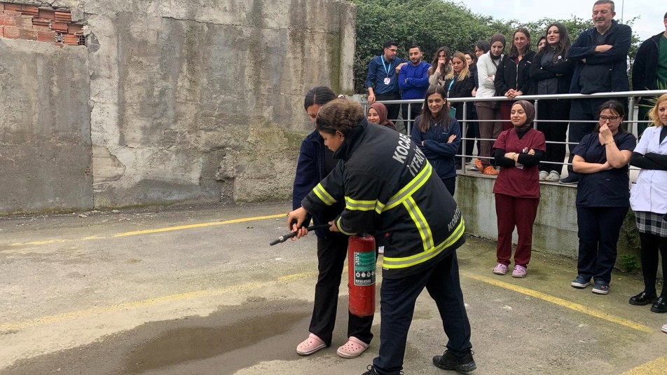 KOBİTEM’in Yangın Eğitimi ile Hastaneler Güvende