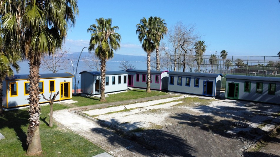 Karamürsel’e "Lokomotif Çocuk Köyü" Geliyor: 8 Vagonlu Eğlence Merkezi Yolda