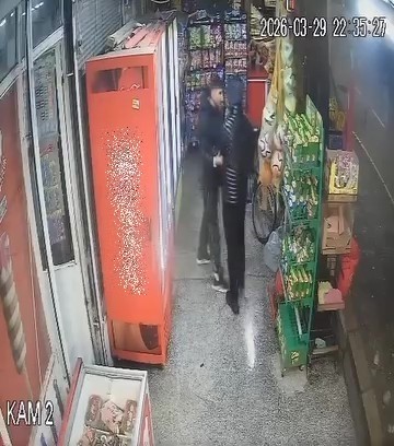 Marketten Sokağa Taşan Kavga: 17 Yaşındaki Deniz’in Son Anları Kamerada