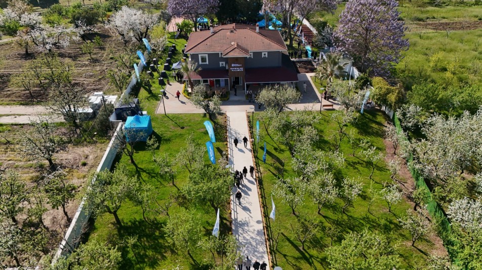 Gölcük’te Saygınlar Kulübü Açıldı