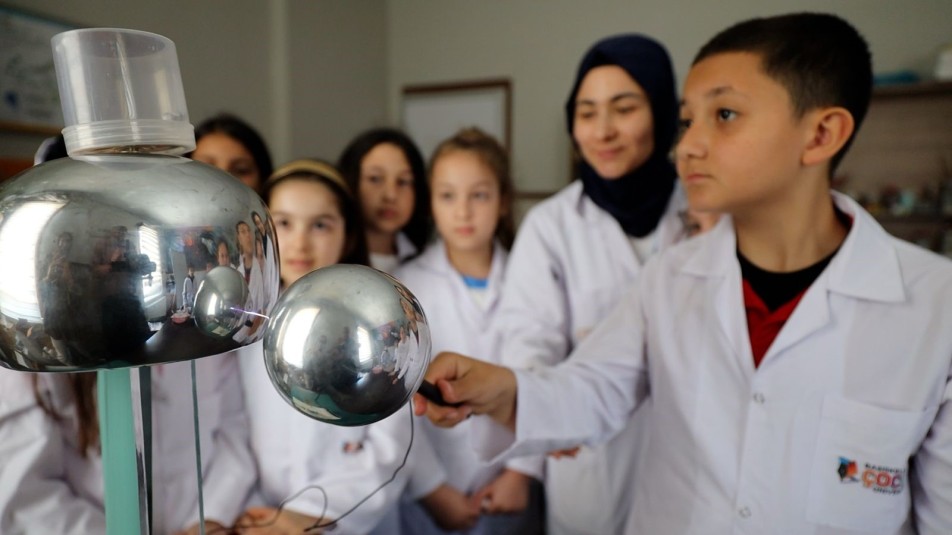 Başiskele’de Çocuk Üniversitesi 600 Yeteneğe Kapılarını Açtı