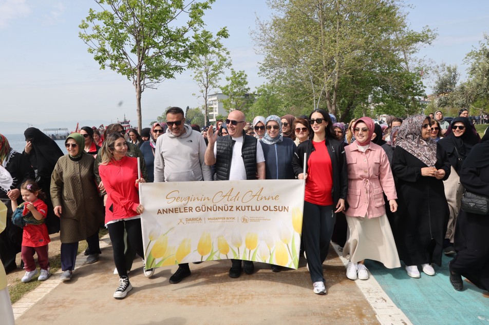 Darıca Millet Bahçesi’nde Anneler Günü Coşkusu