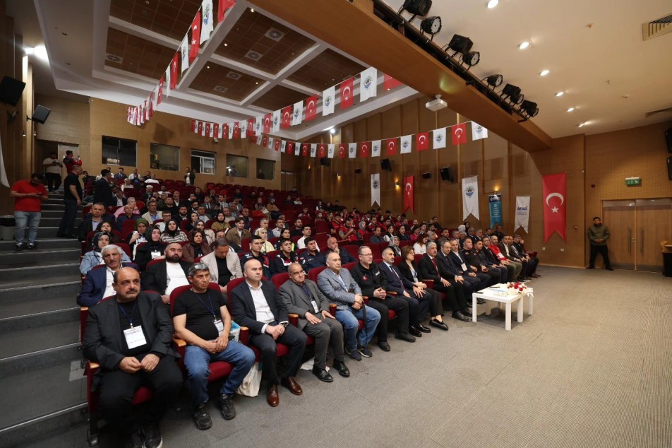 Dilovası’nda Afet Seferberliği: Mahalle Gönüllüleri Eğitimi Tamamlandı