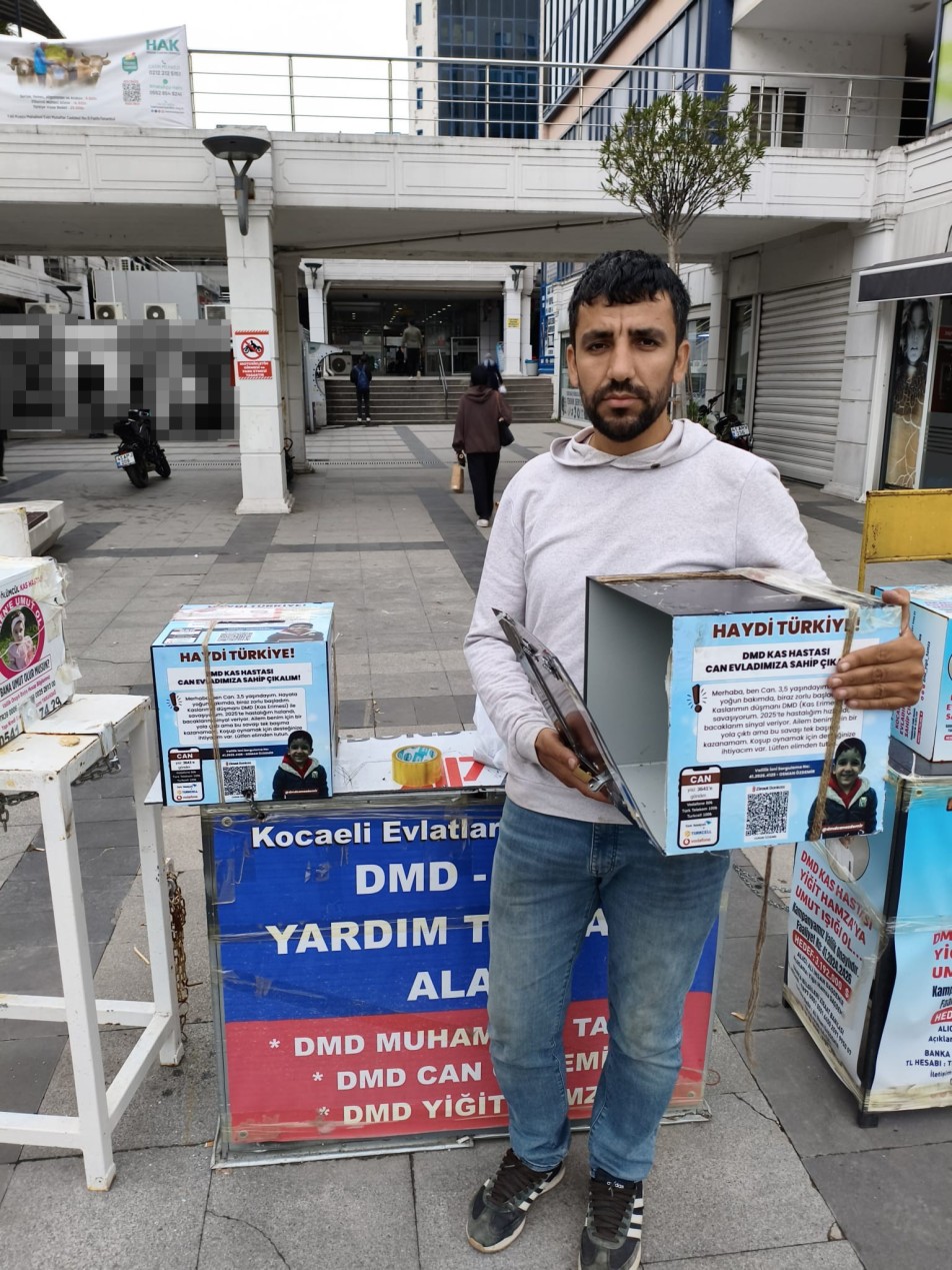 İnsanlık Öldü Dedirten Hırsızlık: DMD Hastası Can'ın Tedavi Kumbarasını Çaldılar