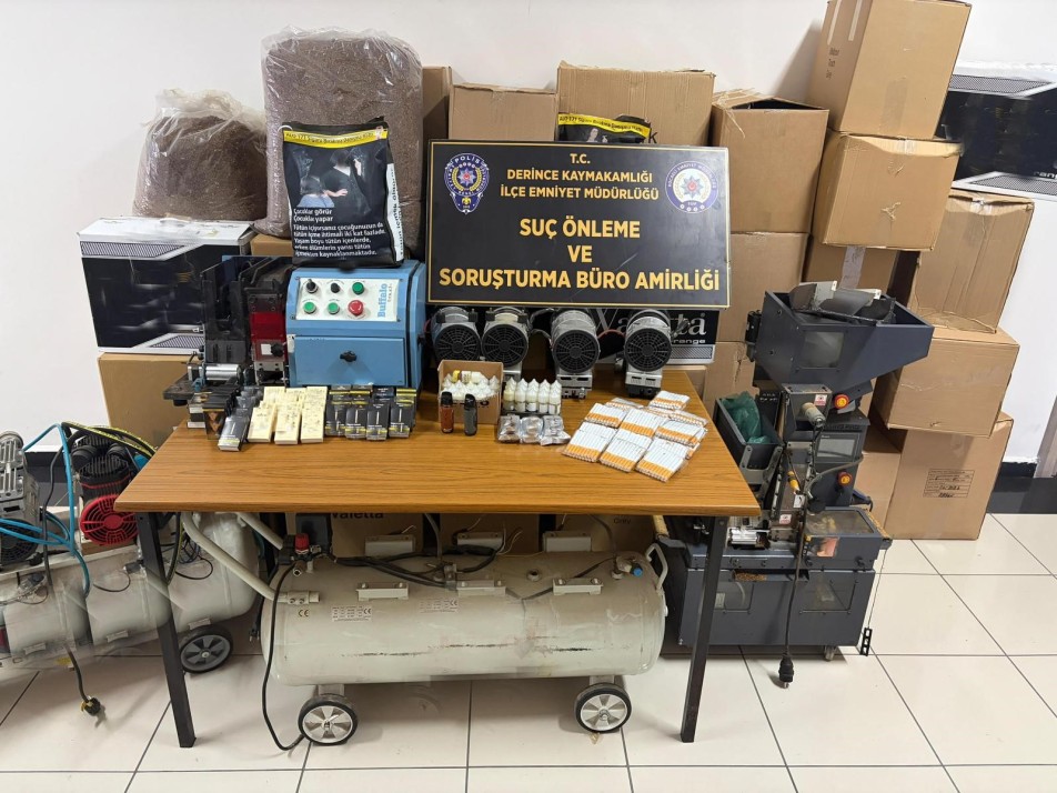 Derince’de Binlerce Dolu Makaron ve Ekipman Ele Geçirildi
