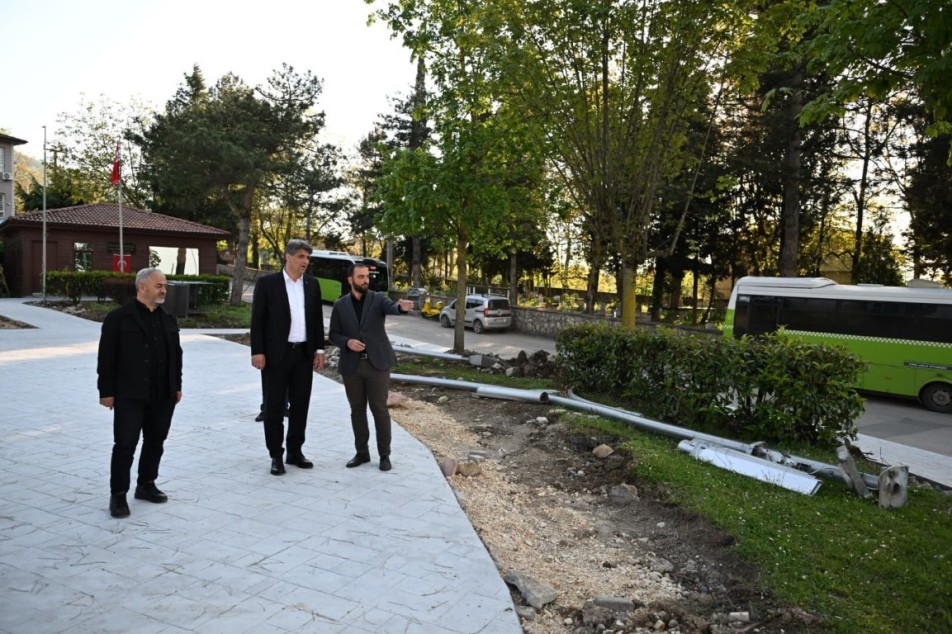 Kartepe’de Mahalle Kültürü Meydanlarla Yaşanacak