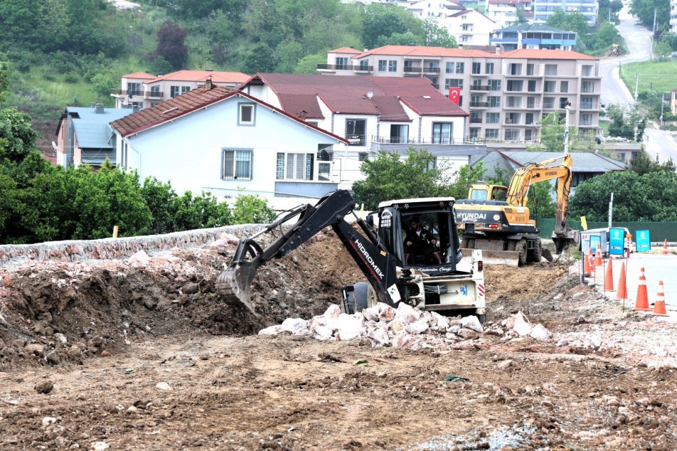 Başiskele'de Selahattin Eyyubi Caddesi Duble Yol Oluyor