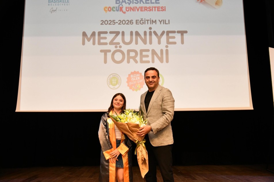 Başiskele’de Geleceğin Bilim İnsanları Kep Attı: 576 Çocuk Mezuniyet Gururu Yaşadı