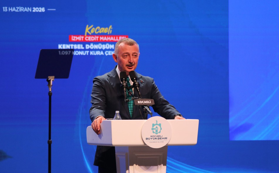 Başkan Büyükakın'dan Cedit'te "Sözünü Tutmayanlara" Gönderme: "Gökteki Yıldızları Vaat Edip Kaçanlar Oldu"