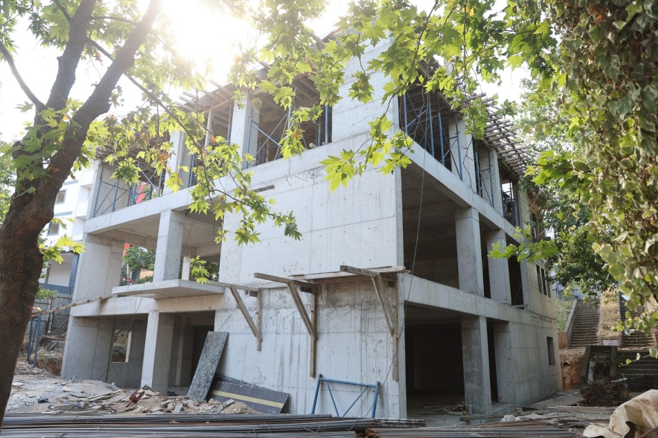 Çayırova'nın Çok Amaçlı Yeni Kompleksinde İnşaat Hız Kazandı
