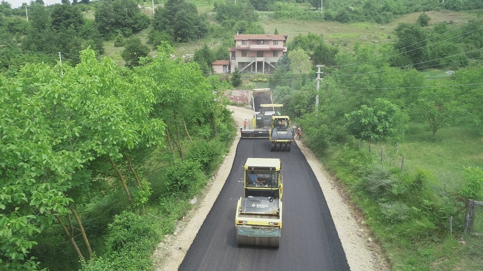 Kandıra’da Büyük Üstyapı Hamlesi: 80 Kilometrelik Yol İçin İhale Tamamlandı