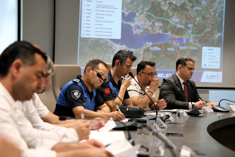 Kocaeli'de Çekici ve Kurtarıcılara Yeni Düzenleme: "İlçe Esası" Dönemi Başlıyor