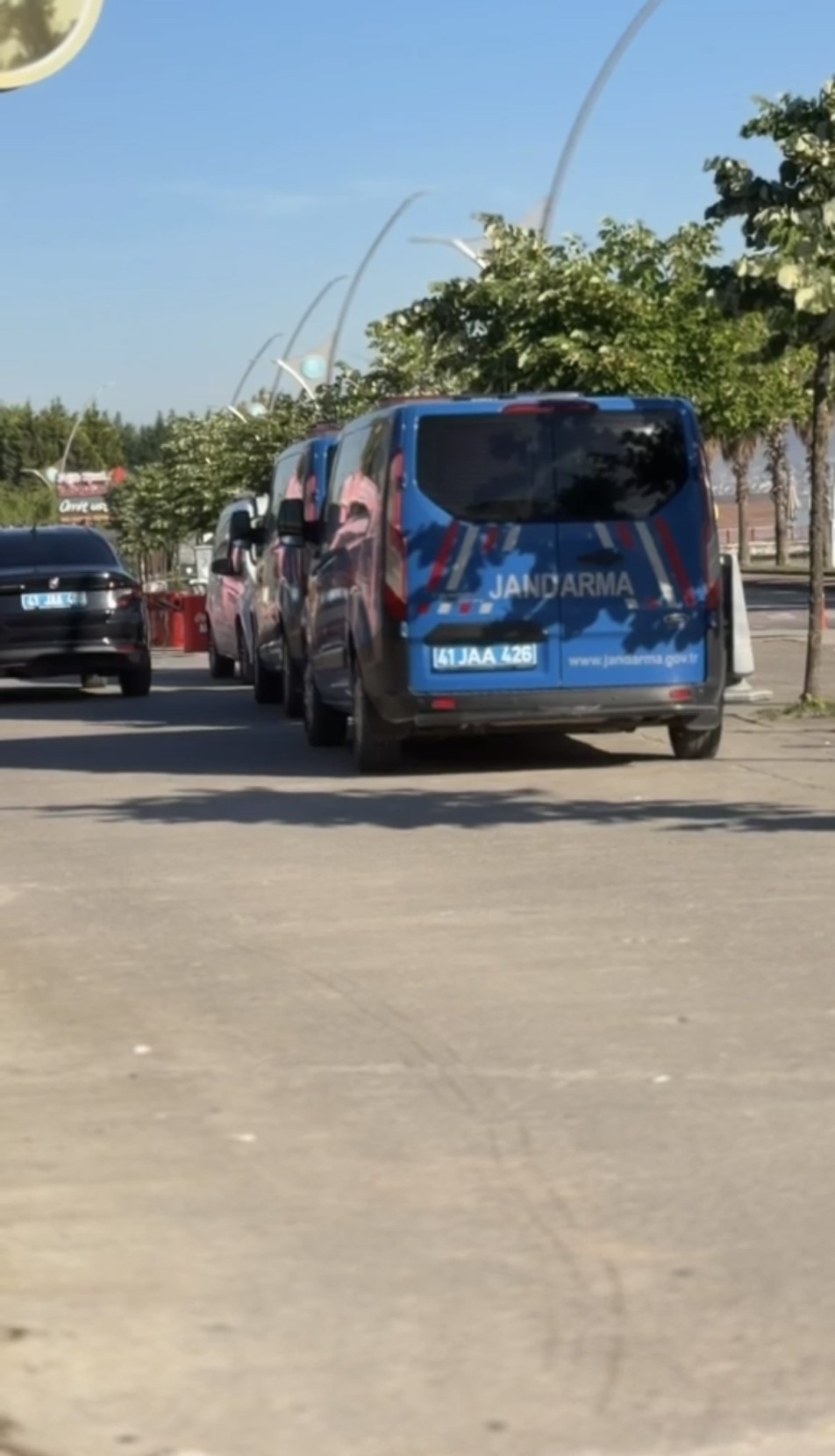Kocaeli'de Şafak Operasyonu: Rüşvet ve Tefecilik Suçlamasıyla 18 Şüpheli Yakalandı