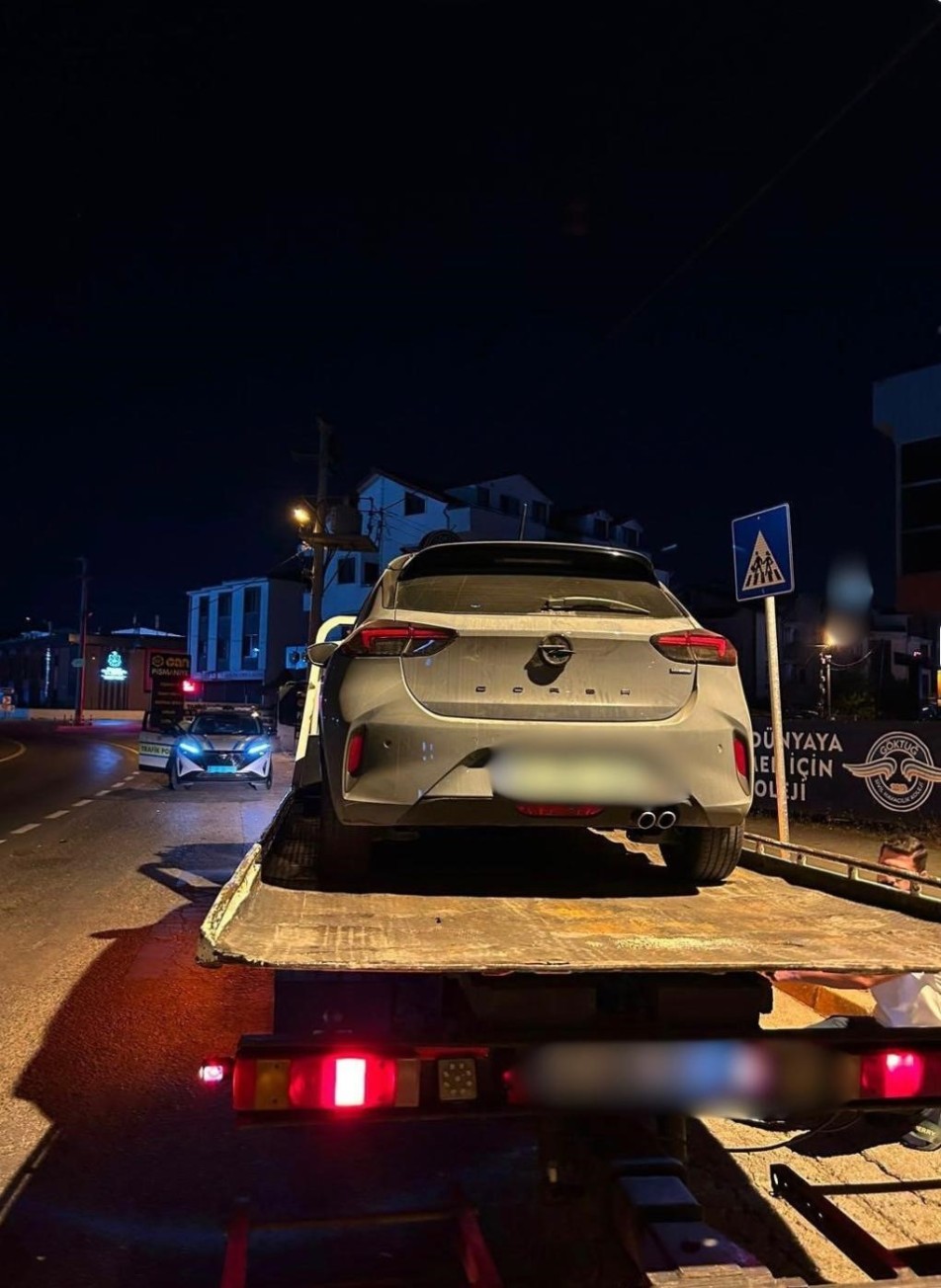 Kocaeli'deki Korsan Taksi Denetiminde Sürücü ve Yolcuya Ağır Ceza