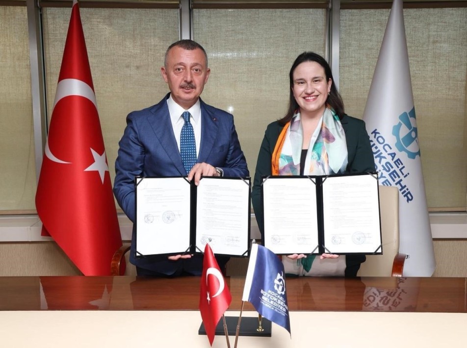 Kocaeli ve Novo Sarajevo "Kardeş Şehir" Oldu