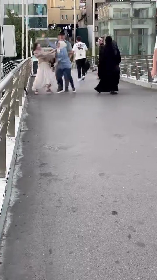 İzmit'te İki Kadın Arasında Çıkan Tartışma Kanlı Bitti