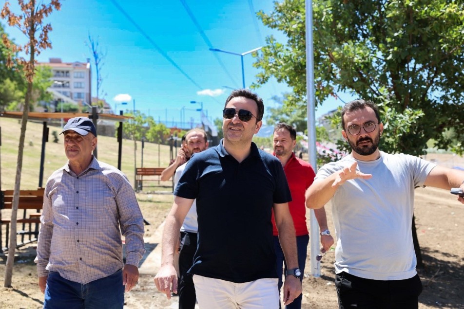 Başiskele'ye Dev Yeşil Alan: Güzel İşler Millet Bahçesi Açılışa Gün Sayıyor