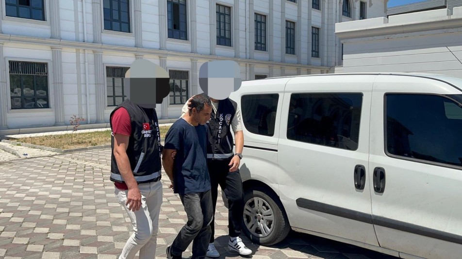 Körfez'deki Çifte Vahşete İndirimli Ceza: Eşini ve Akrabasını Vuran Sanığa 8 Yıl 4 Ay Hapis