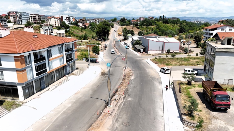 Başiskele’de Ulaşım Nefes Alacak: Hoca Ahmet Yesevi Caddesi 4 Şeride Çıkarılıyor