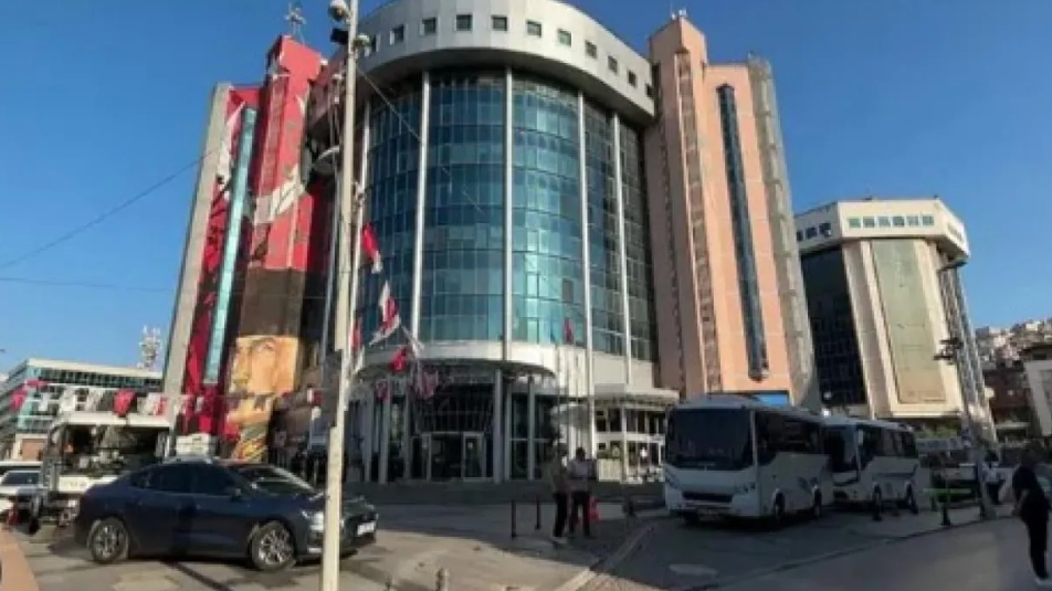 Kocaeli Valiliği Açıklandı: İzmit Belediye Başkan Vekili 30 Temmuz'da Seçilecek