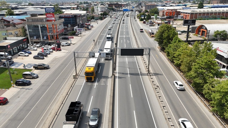 Kocaeli'de Ağır Vasıta Trafiğine Dijital Kıskaç: 4 Ana Arter 7/24 Elektronik Takipte