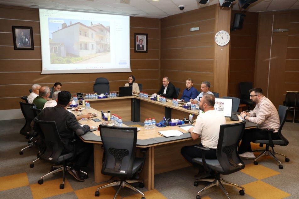 Kocaeli'de Çevreyi Kirleten İki Firmaya ve Toplu Taşımaya Milyonluk Cezalar