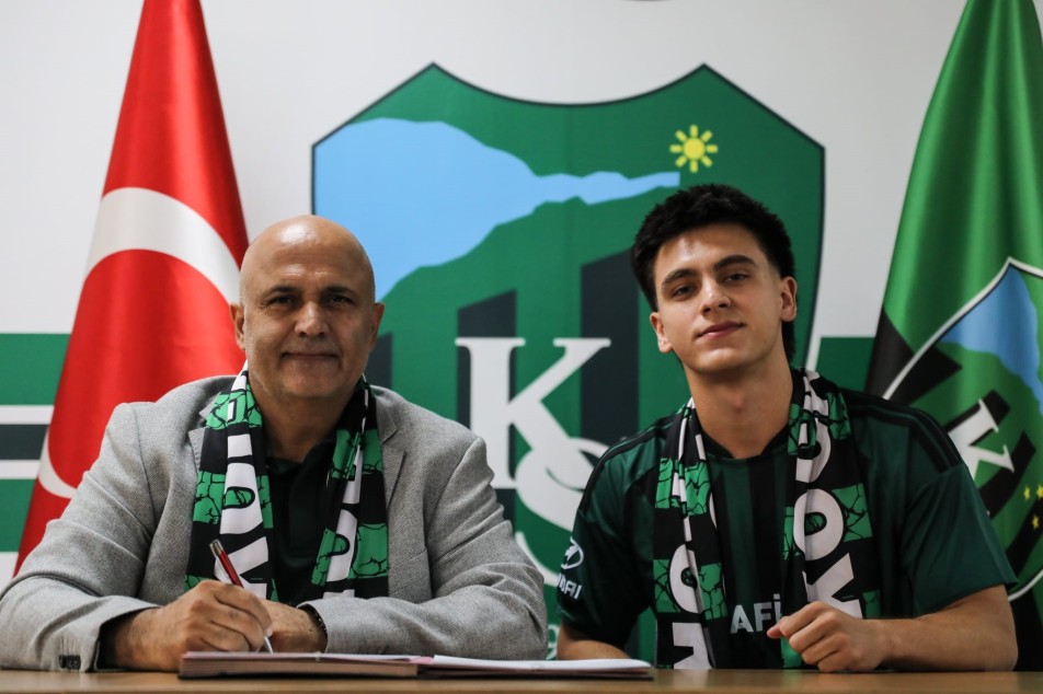 Kocaelispor’a Fenerbahçe Altyapılı Genç Yetenek: Haydar Karataş 4 Yıllığına Renklere Bağlandı