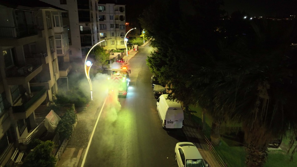 Karamürsel Plaj Yolu Caddesi Yenilenen Yüzüyle Hizmete Açıldı
