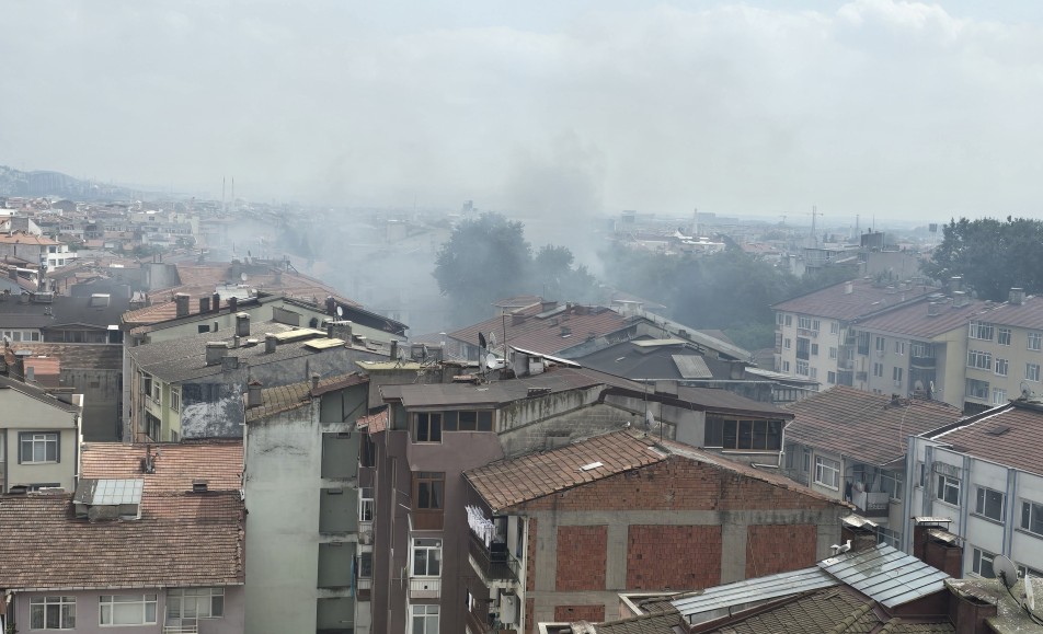İzmit'te İş Yerinde Tadilat Yangını Paniğe Yol Açtı