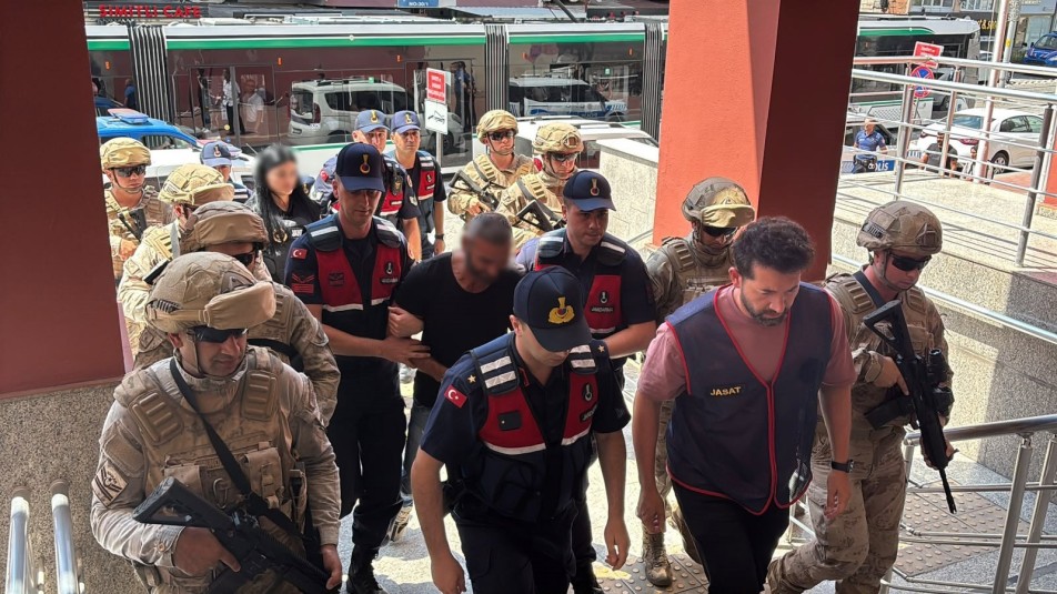 Yunanistan'a Kaçmaya Çalışan Organize Suç Örgütü Firarisi Kocaeli'de Tutuklandı