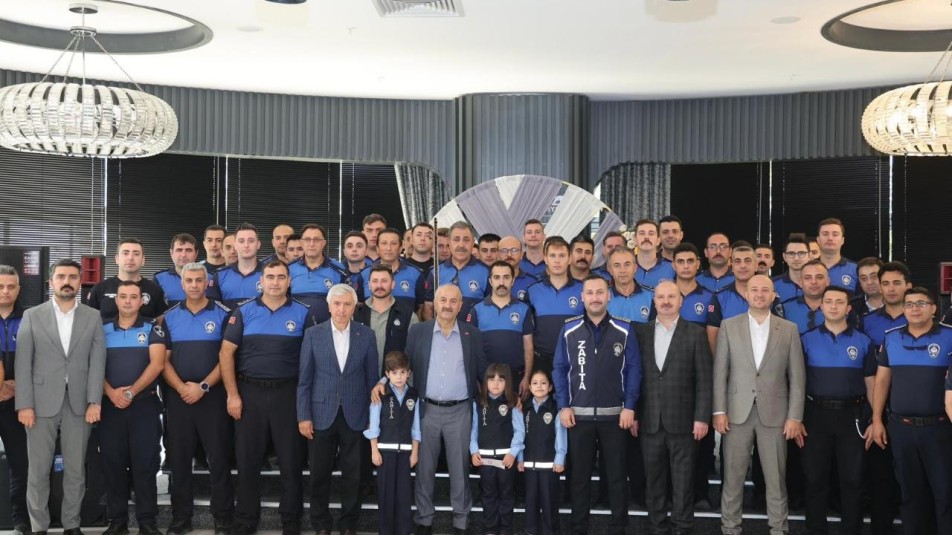Başkan Büyükgöz Zabıta Personeliyle Buluştu