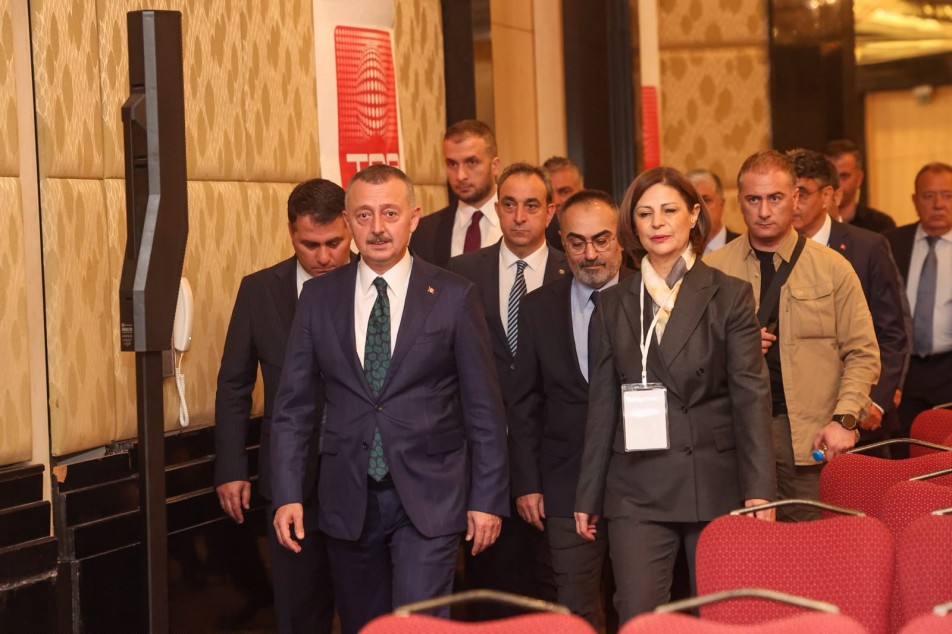 Kocaeli’nin gözü bu seçimde; Salona ilk gelen Başkan Büyükakın oldu