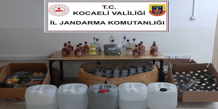 Kocaeli'de jandarma ekiplerinden sahte içki operasyonu: 2 gözaltı