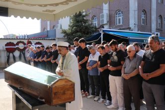 Feci kazada hayatını kaybeden Brisa yöneticisi toprağa verildi