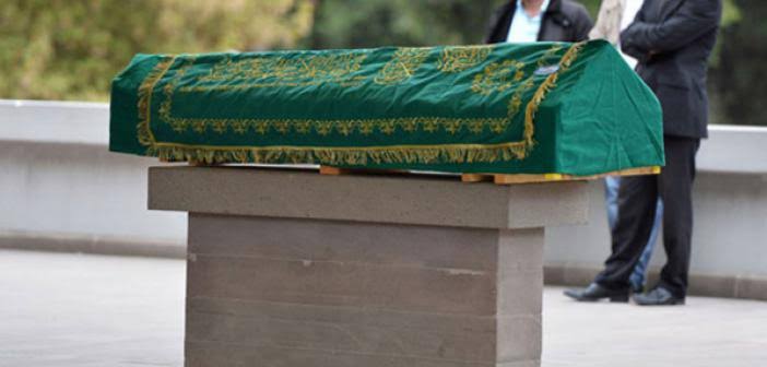 Cenaze tartışması kanlı bitti