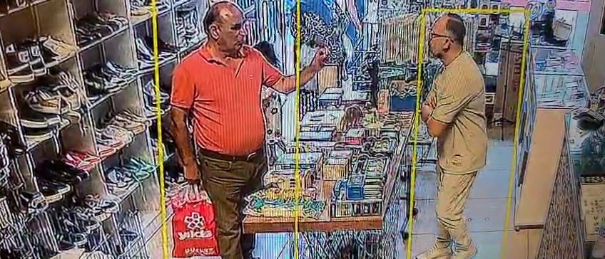İzmit’te mağazadan ayakkabı hırsızlığı kamerada