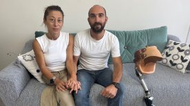 Çayırova’da kanseri yenip hayata tutunan anne, protezinin yenilenmesi için yardım bekliyor