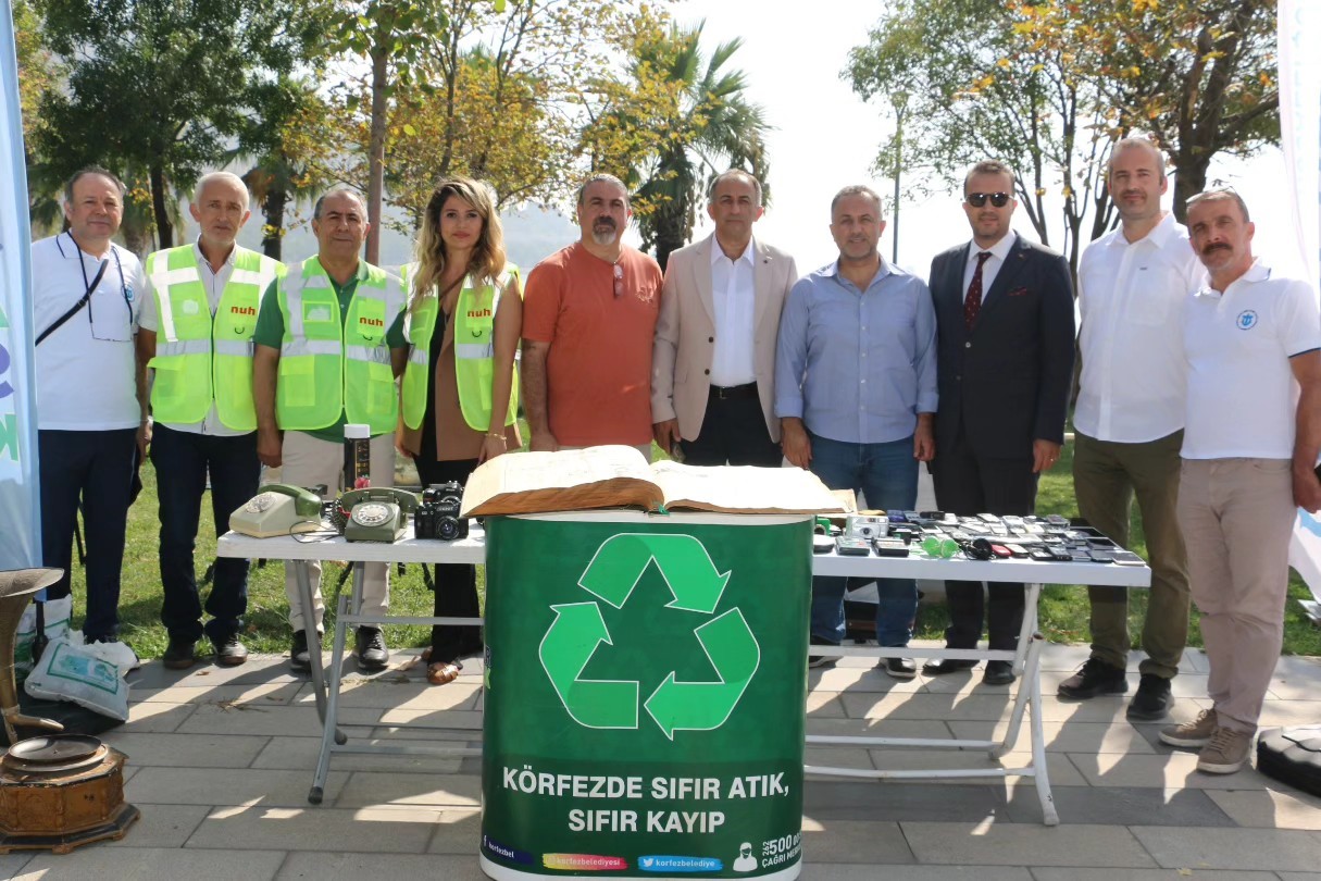 Hereke Sahili’nde Çevre İçin Anlamlı Temizlik Etkinliği