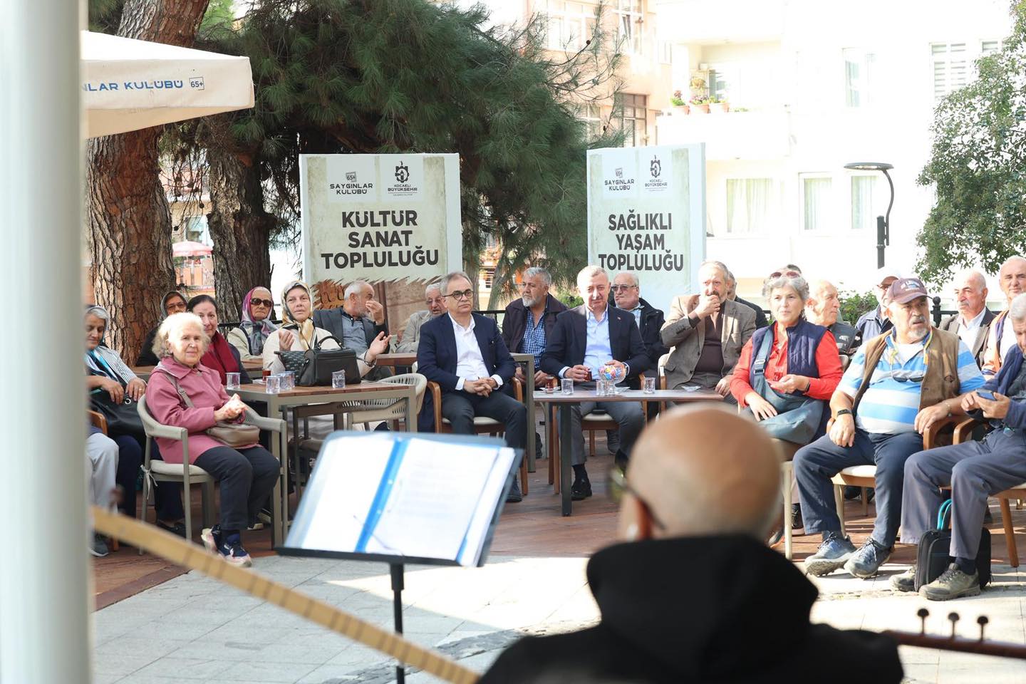 Büyükakın’dan Saygınlar Kulübü’ne Sürpriz Ziyaret